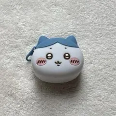 【まとめ買いOK！】　ちいかわ　おかおミニシリコンポーチ　ハチワレ
