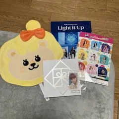 NiziU ラコ　うちわケース　パンフレット