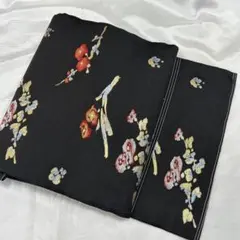 名古屋帯 花柄　スマートな黒地