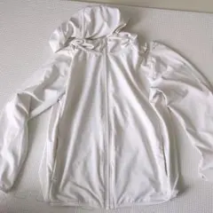 UNIQLO　キッズエアリズムパーカー　130サイズ