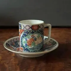 【有田焼】デミタスカップとソーサー@伊万里 染錦牡丹柄