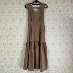 【シュガースプーン】ジャンパースカート　Vネック　フリーサイズ　ジャンスカ