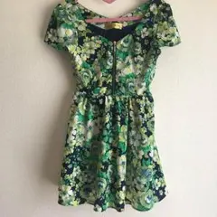 セシルマクビー 花柄ワンピ