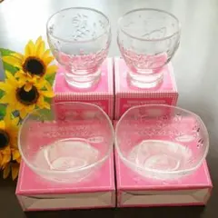 新品未使用 ミニスト ハローキティ ペアガラス 皿 コップ 4つセット