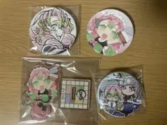 鬼滅の刃　Webくじ　C賞　箔押し缶バッジ　甘露寺蜜璃