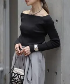 【2024AW/完売色】Bonjour Sagan スクエアネック長袖リブニット