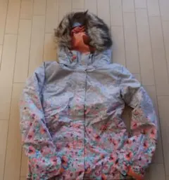 【美品】ROXY 花柄 スノーボードウェア 女性用