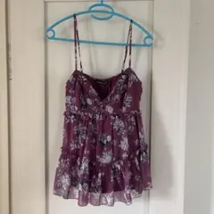 Abercrombie & Fitch フラワープリントキャミソール