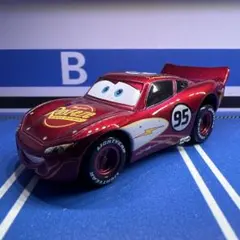 カーズ•トミカ【マックィーン】クルージングタイプ ☆まとめ買い割引中☆