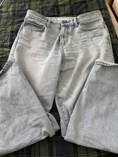 ユニクロ　UNIQLOストレートデニムジーンズ28