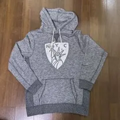 アバクロンビー&フィッチ パーカー