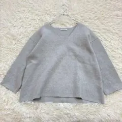 8406 美品✨ベイフロー 七分袖ニット グレー Ｖネック L 綺麗めトップスのサムネイル