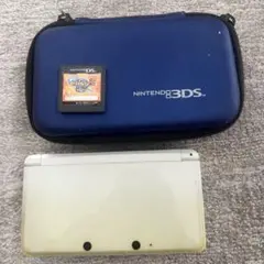Nintendo3DS、カセット、本体のケース