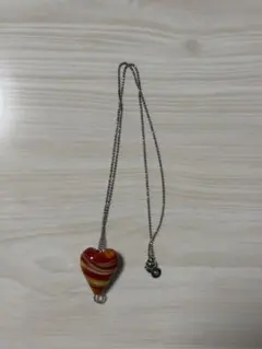マーブル模様 ハートモチーフ ネックレス