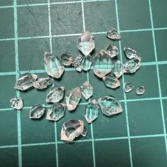 アメリカ産　ハーキマーダイヤモンド　ssサイズ　10ct 穴なし　原石　自然石③