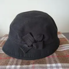 femme Rose 黒 リボン付きバケットハット 57cm