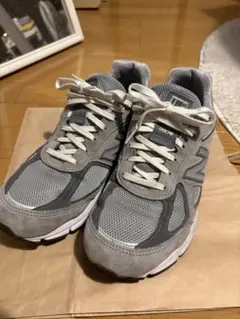 New Balance 990v4 グレー スニーカー
