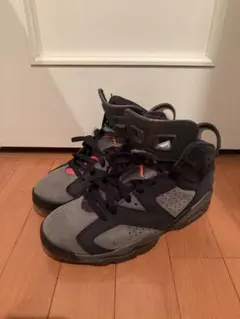 ナイキ エアジョーダン6×パリ・サンジェルマン