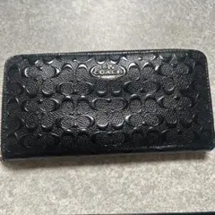 COACH ブラック 型押し長財布
