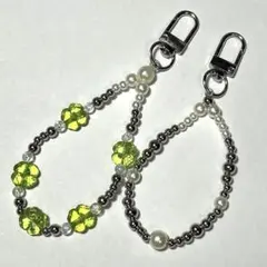 No.11クローバー y2k 韓国 シルバー ビーズキーホルダー コレクトブック