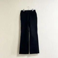 ユニクロ　レディース　パンツ　フレア　カジュアル　無地
