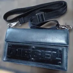 DIESEL ブラック ショルダー財布