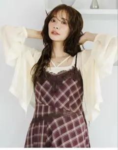 mysty woman 楊柳シアショートパーカーのサムネイル