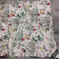 バラクラ　English Garden⭐バラ色の暮し　テーブルクロス　メナード