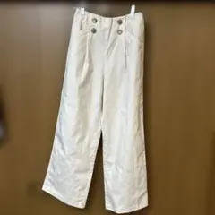 GU ワイドパンツ