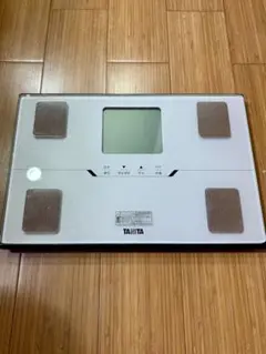 タニタ 体組成計 768