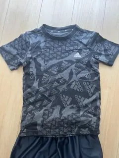 adidas カモフラージュ Tシャツ 130cm