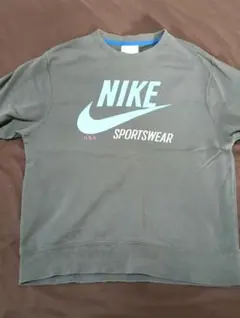 NIKE トレーナー カーキ 140cmのサムネイル