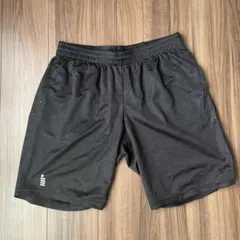 黒のハーフパンツ・ショートパンツ