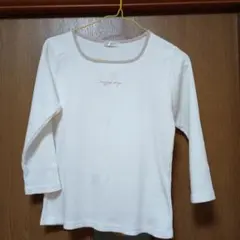 C.O.L.Z.A ホワイト長袖Tシャツ、レディース、 Mサイズ、バニーズ！