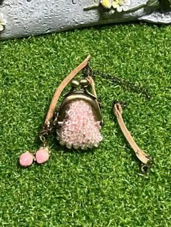 ミディブライスサイズ　ミニパオラドール　モンスト　サイズ　他　ビーズのがま口