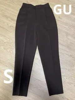 【GU 】　ジーユー　ストレッチテーパードパンツ　ブラウン　S