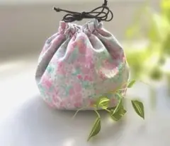 リバティ　フランダースリネン　 ホリーホックス　ピンク　ハンドメイド巾着