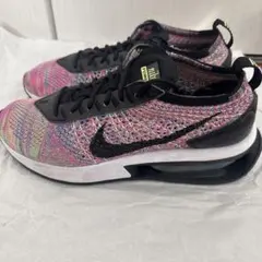 Nike Flyknit マルチカラー スニーカー(箱無し)