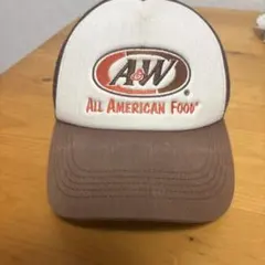 A&W ベースボールキャップ ベージュブラウン