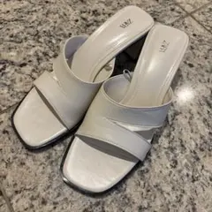 ZARA ホワイト ミュール 中ヒール