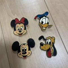 レトロビンテージ ミッキーマウス ドナルドダック バッジ。0