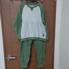 Item thumbnail for item 6e406e6d-fc22-40b2-b5e5-30843b77f96e