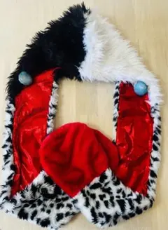 クルエラ　フード付き　ファンキャップ　マフラー