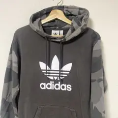 adidas アディダス オリジナルス カモロゴパーカー Mサイズ 古着 プル