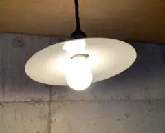 ◆ アンティーク ◆ レトロ ◆ 乳白色ガラス傘 ライト ◆ ランプ ◆ ㊄ ◆