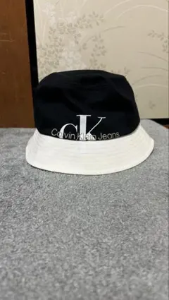 Calvin Klein Jeans バケットハット ブラック/ホワイト　ck