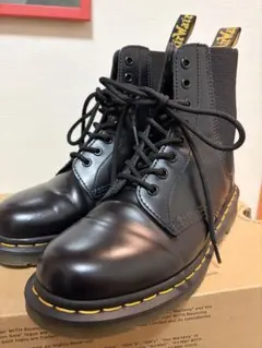 【Dr. Martens】1460 HARPER ブラック UK6 8ホール