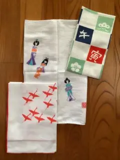 ガーゼ　手ぬぐい　鶴の絵柄　和服女性　和柄