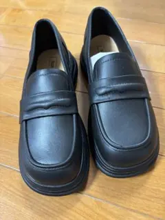 Item thumbnail for item 1d977976-0b4a-4ff0-a2dc-4fcecb49fc15