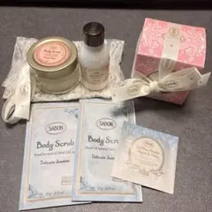 SABON ボディケアギフトセット グリーンローズ - メルカリ